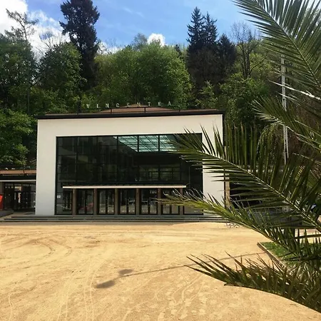 Ubytovani V Soukromi - Pozlovice Homestay