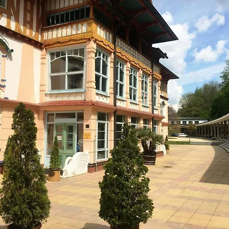 Ubytovani V Soukromi - Pozlovice Homestay Luhacovice